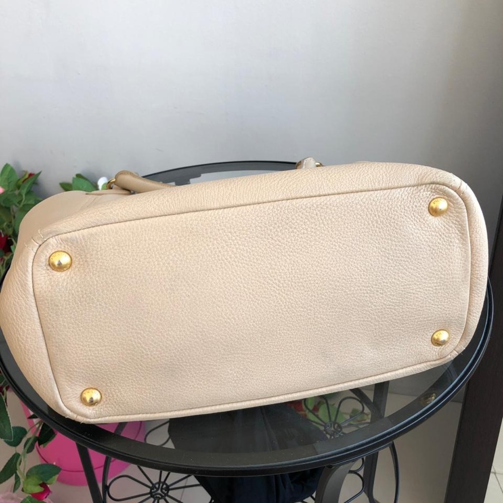 Prada Beige Leather Tote Bag with Gold Hardware - Picture 6 of 16